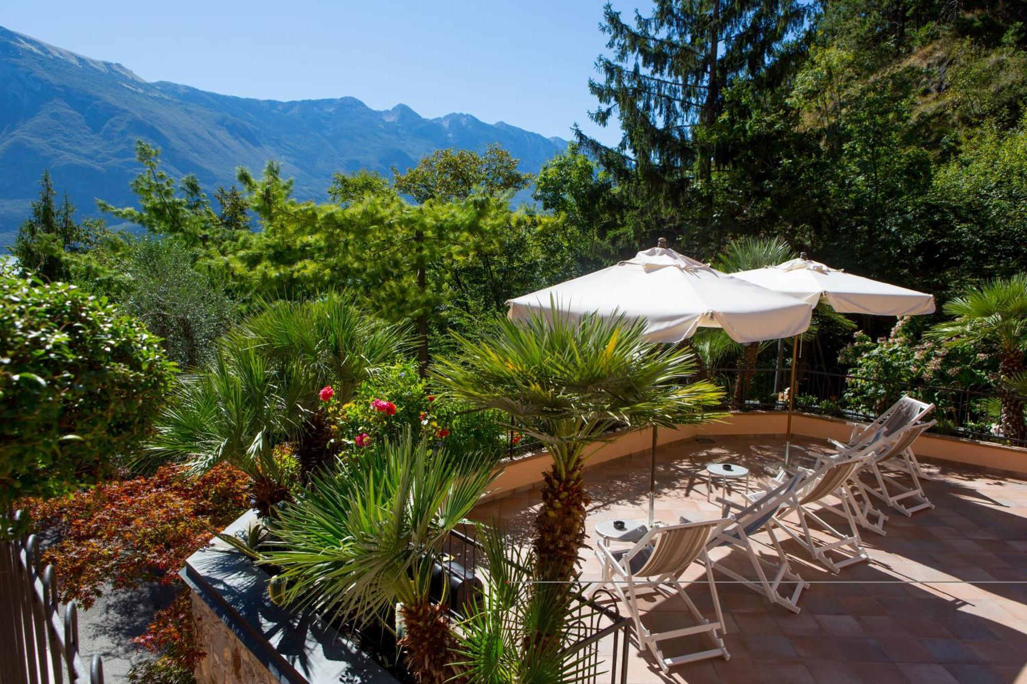 Hotel La Gardenia & Villa Oleandra Limone sul Garda Szoba fotó