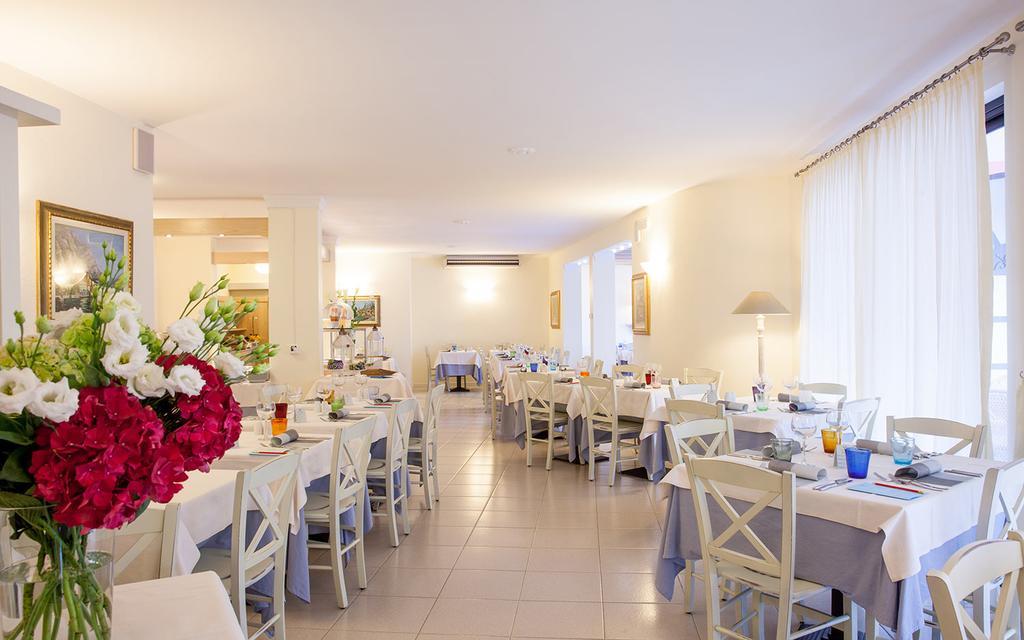 Hotel La Gardenia & Villa Oleandra Limone sul Garda Kültér fotó