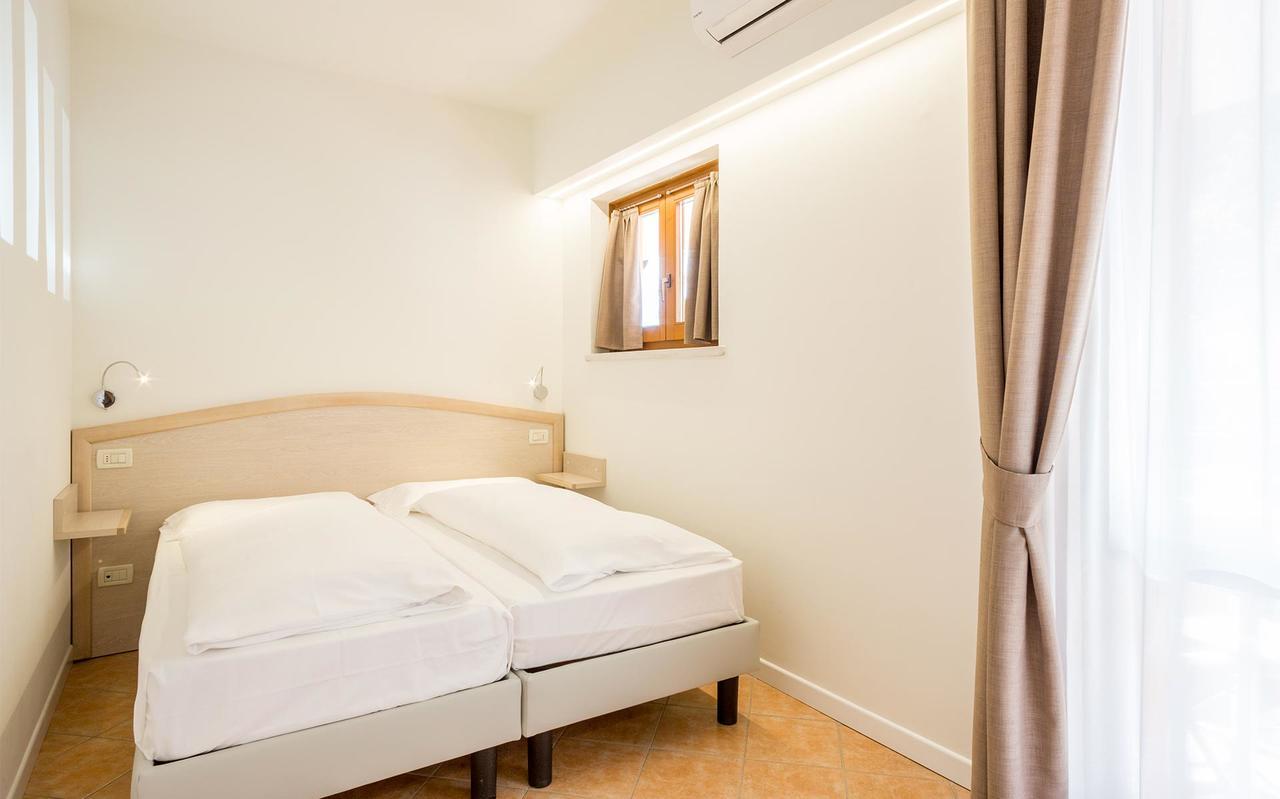 Hotel La Gardenia & Villa Oleandra Limone sul Garda Szoba fotó