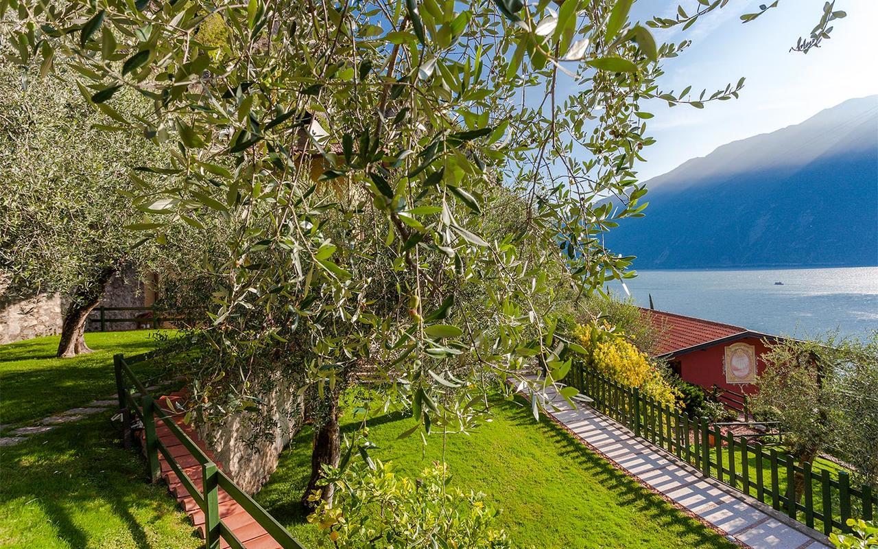 Hotel La Gardenia & Villa Oleandra Limone sul Garda Kültér fotó