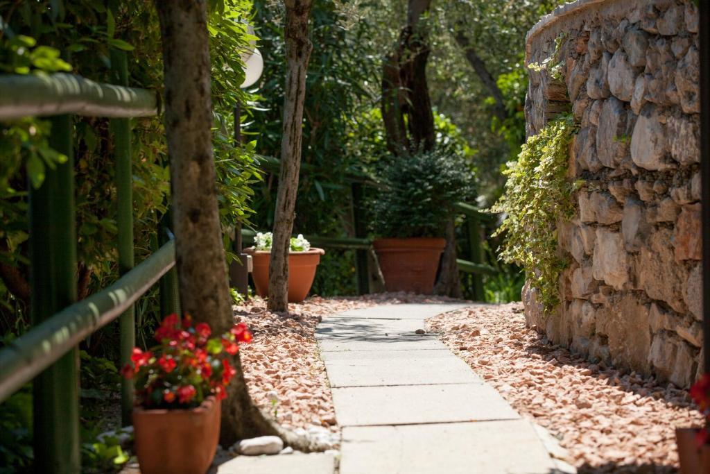 Hotel La Gardenia & Villa Oleandra Limone sul Garda Kültér fotó