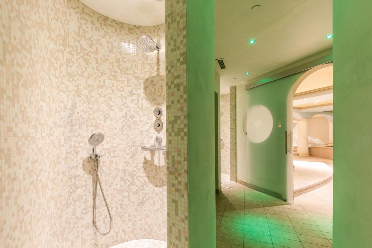 Hotel La Gardenia & Villa Oleandra Limone sul Garda Kültér fotó